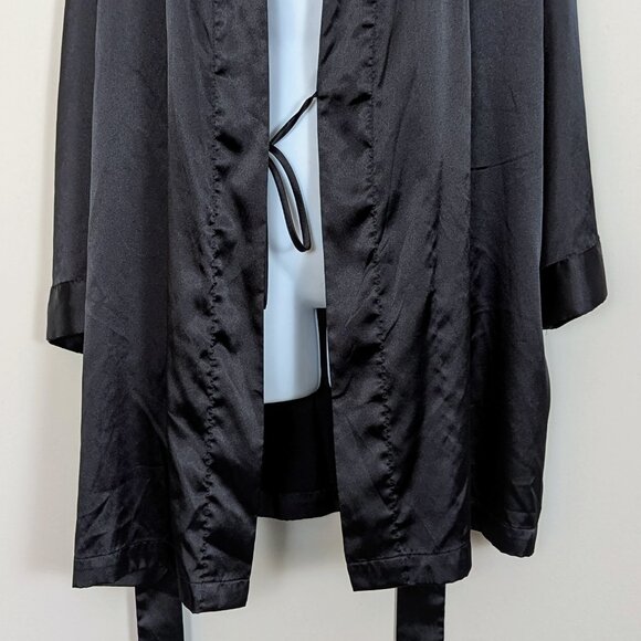 Vintage Y2K Victoria’s Secret Black Satin Belted Short Robe Kimono Long Sleeve - Picture 8 of 16